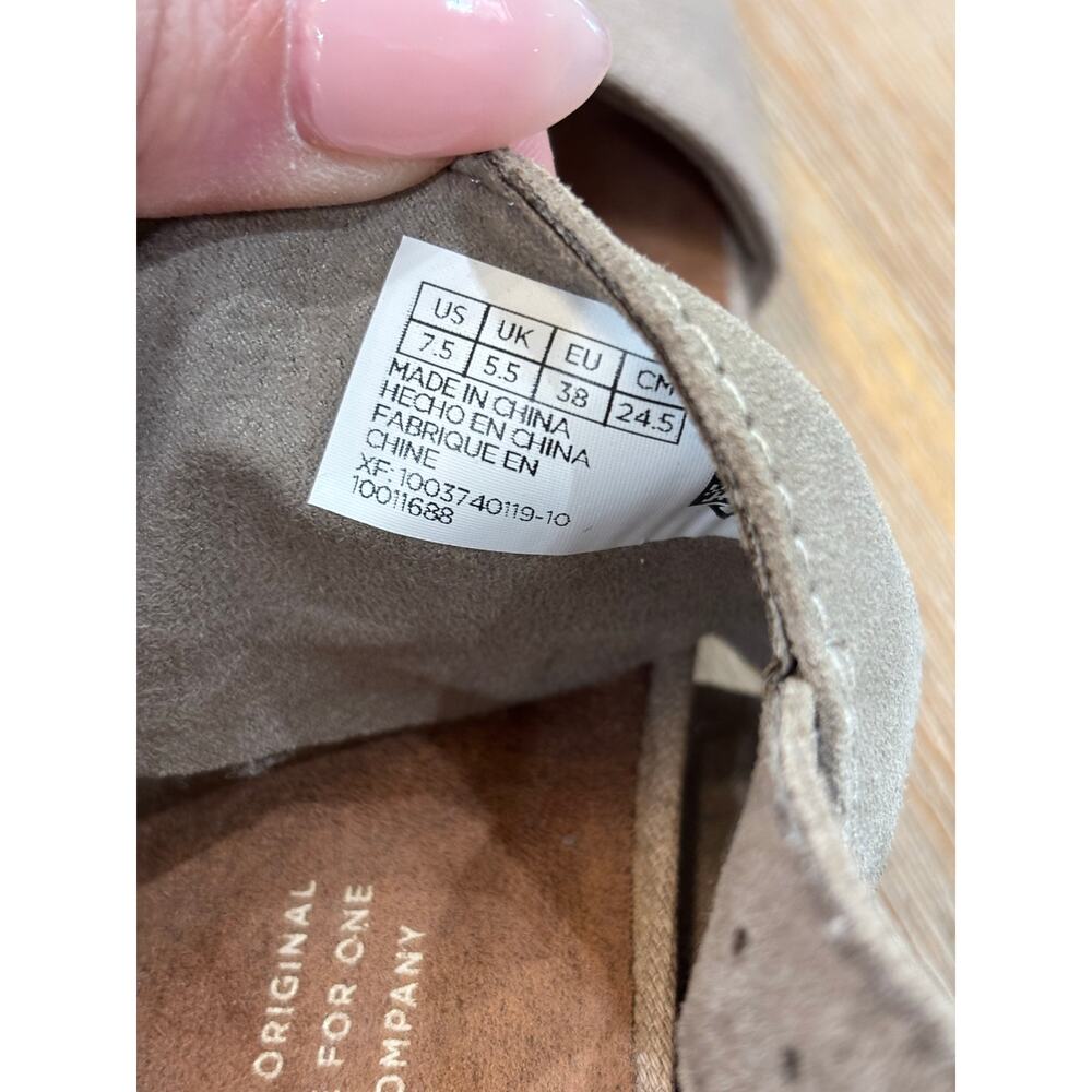 Toms Sandals Taupe Color size 7.5 - Picture 6 of 6